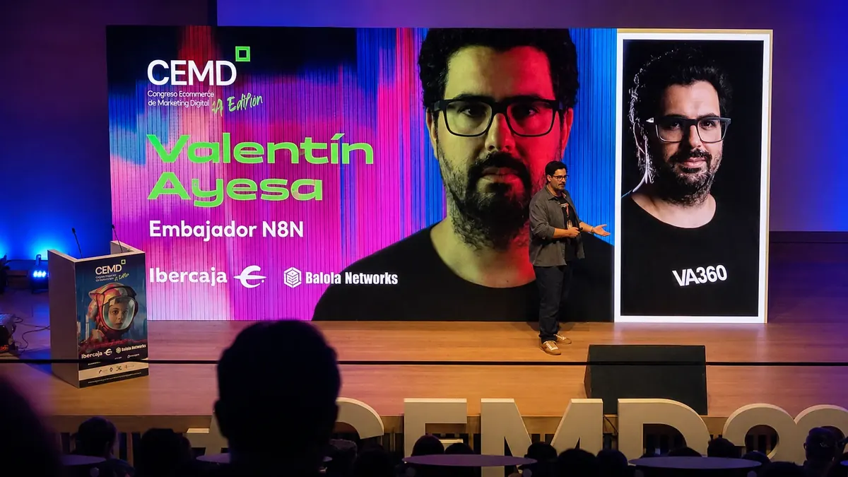 Valentín Ayesa en el IX Congreso Extremeño de Marketing Digital (CEMD 2026) en Badajoz: ponencia y taller práctico con más de 100 personas en directo