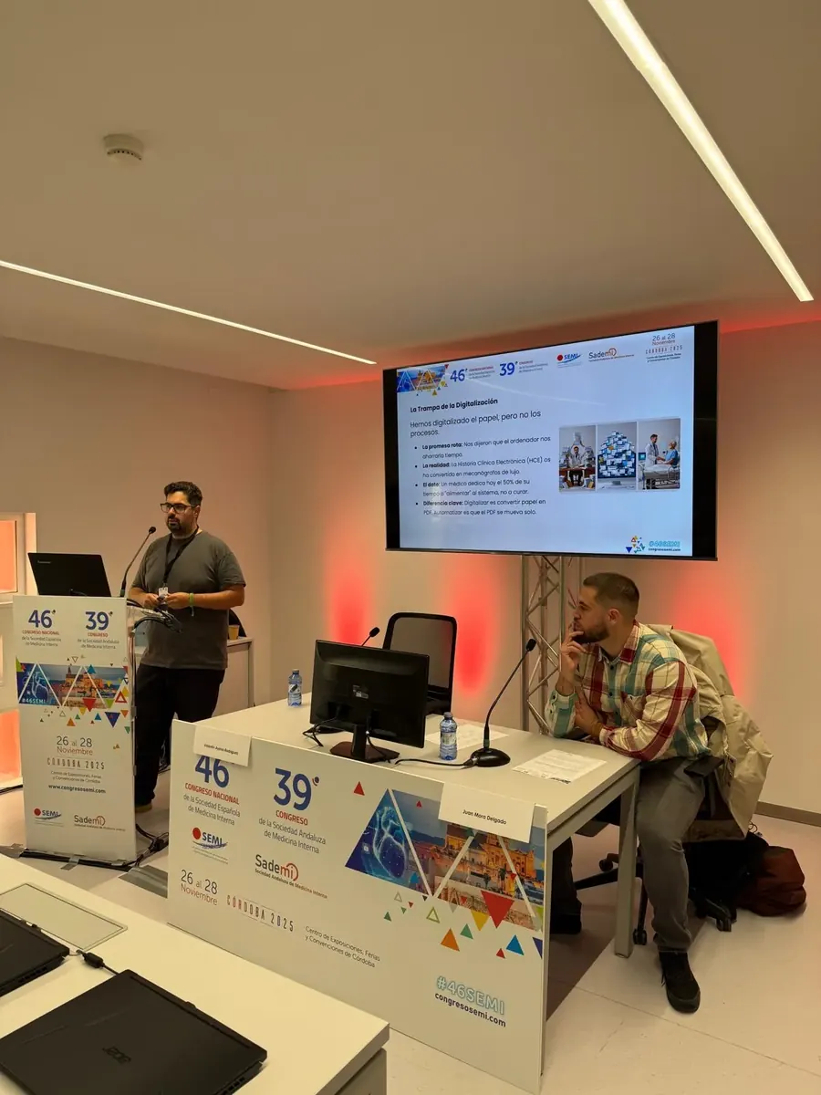 Valentín Ayesa ponente en el 46º Congreso Nacional SEMI sobre automatización en el ámbito sanitario, Córdoba 2025